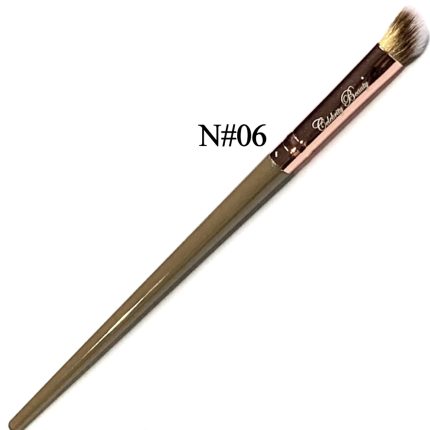 zastřižený štětec na make-up